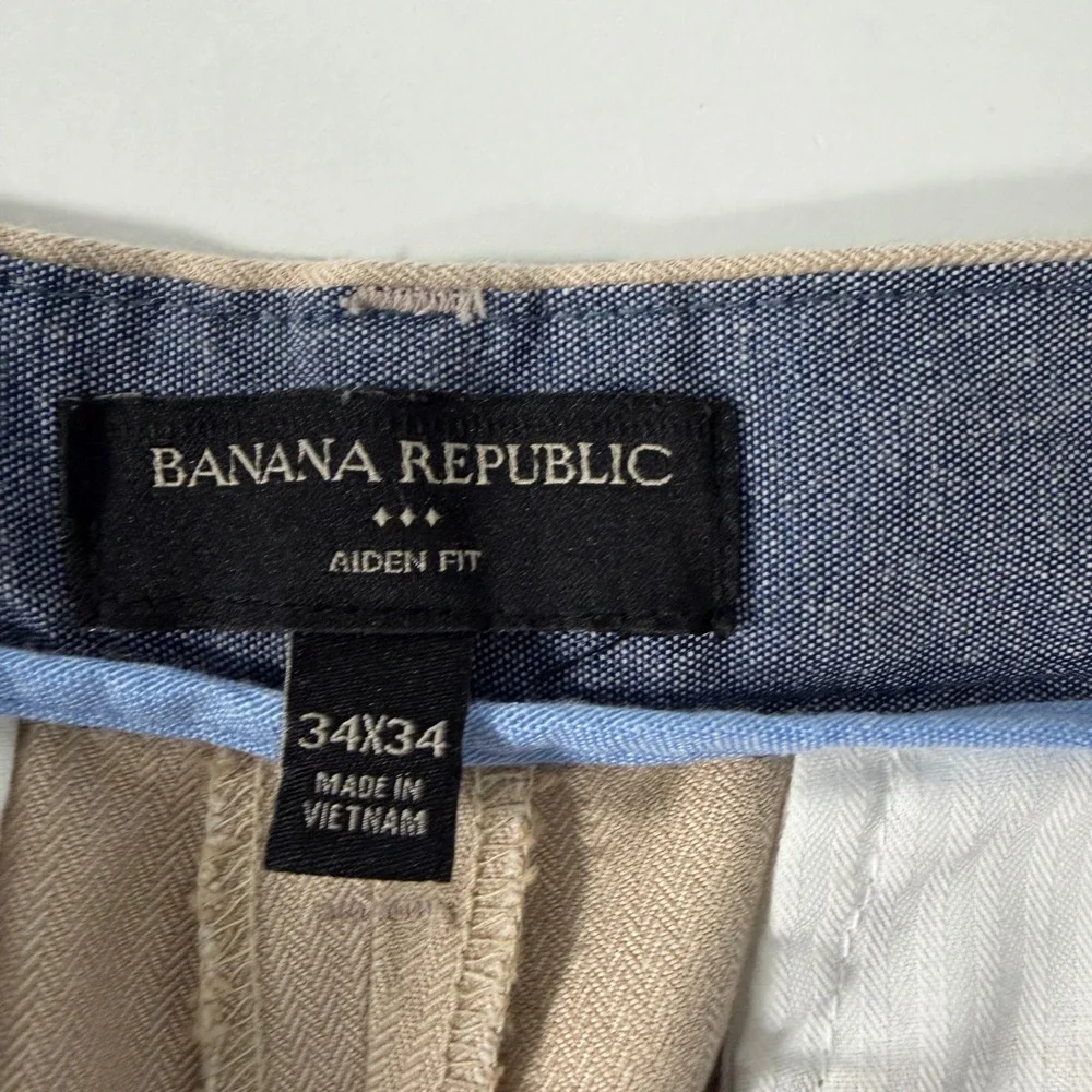 Banana Republic Aiden Fit Mens 34x34 Tan Herringbone Cotton Chino Pants